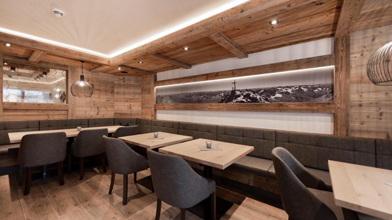 Hotel Tanzer Ischgl Exterior photo