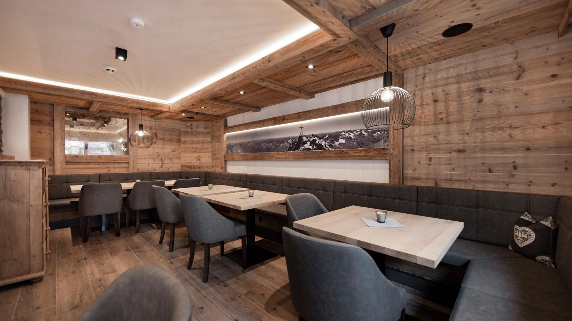 Hotel Tanzer Ischgl Exterior photo