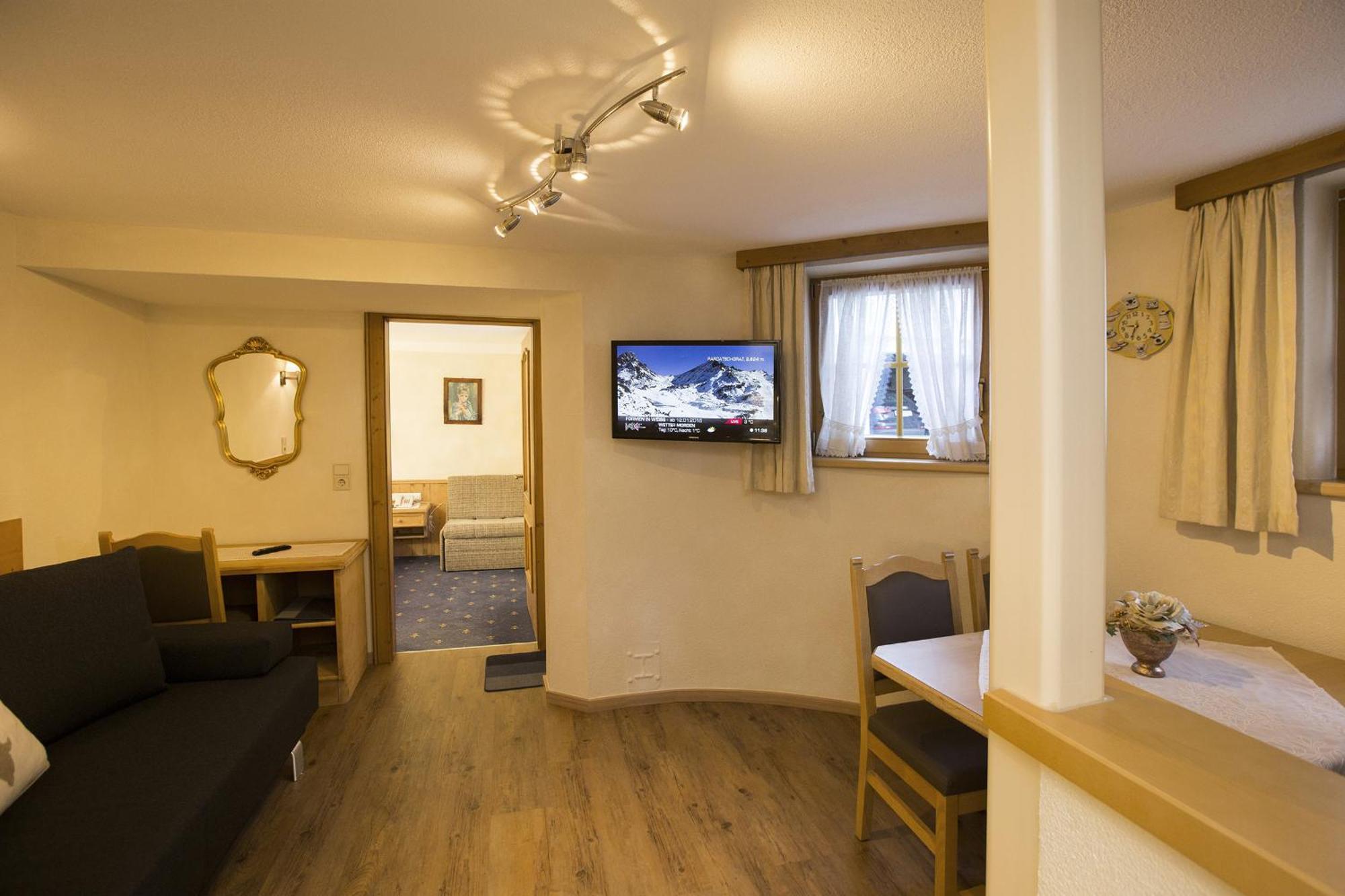 Hotel Tanzer Ischgl Room photo