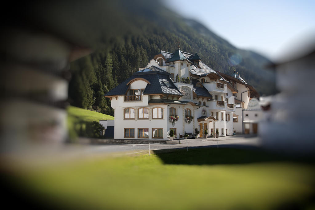 Hotel Tanzer Ischgl Exterior photo